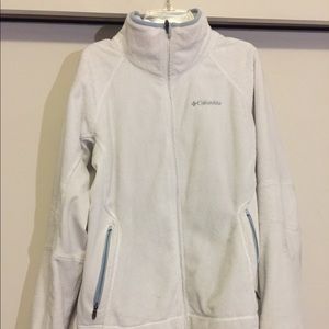 White Columbia fuzzy jacket